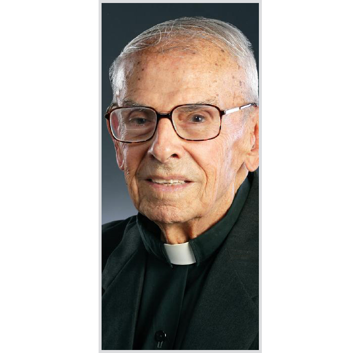 Rev. P. Dr. Julio Cicero, SJ.